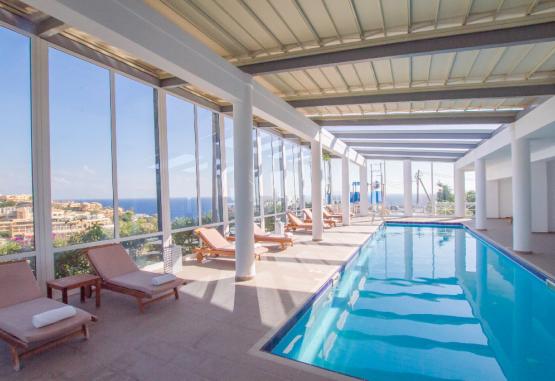 Peninsula Resort and Spa (Ag. Pelagia)  Heraklion Grecia