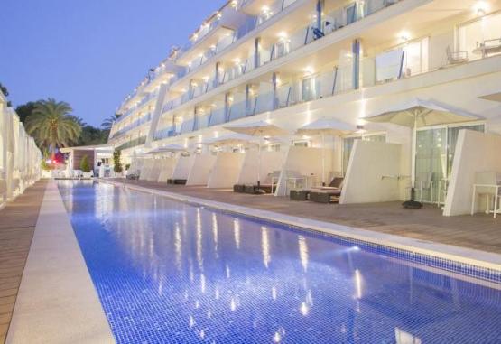 Playa de Muro Suites  Regiunea Mallorca Spania