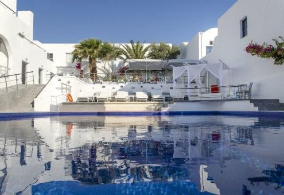 RK Beach Hotel (Kamari Santorini)  Insula Santorini Grecia