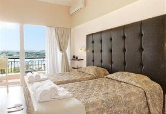 The Royal Grand Hotel (Kanoni) Renovat 2019  Insula Corfu Grecia