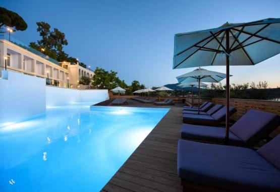 The Royal Grand Hotel (C)  Insula Corfu Grecia
