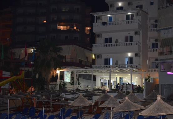 VILA E BARDHE (SARANDE)  Albania Regiunea Albania