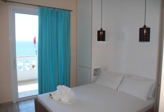 VILA E BARDHE (SARANDE)  Albania Regiunea Albania