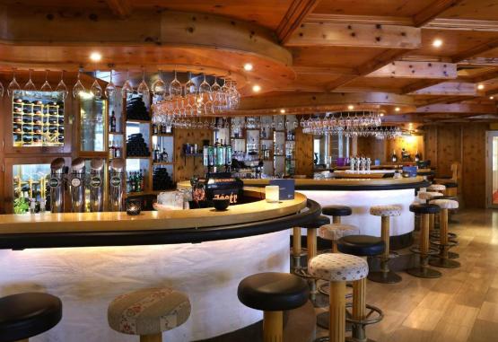 JUFA Alpenhotel Saalbach  Saalbach Austria