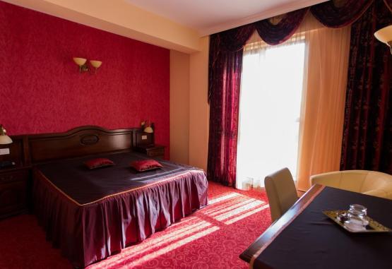 PRESIDENT 4*  Bacau Romania