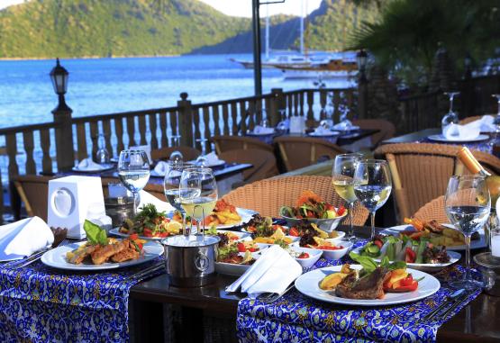 LABRANDA MARES MARMARIS 5* Regiunea Marmaris Turcia