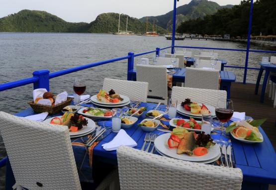 LABRANDA MARES MARMARIS 5* Regiunea Marmaris Turcia