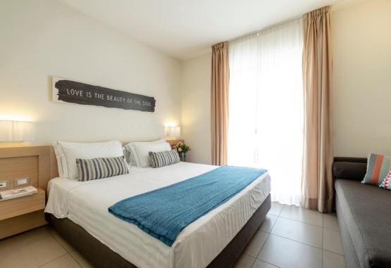 Le Rose Suite Hotel  Rimini Italia