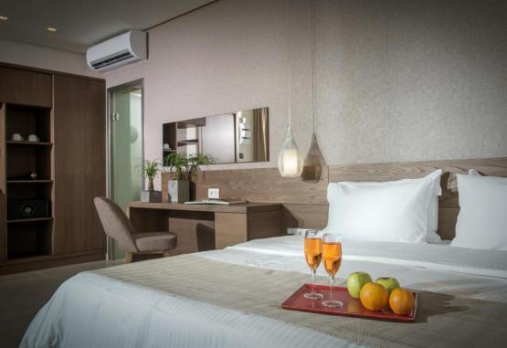 Metropole Urban Hotel  Heraklion Grecia