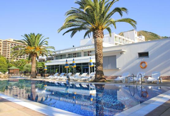 Montenegro Beach Resort  Regiunea Muntenegru 