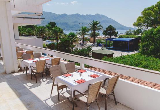 Montenegro Beach Resort  Regiunea Muntenegru 