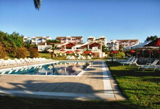 Rebeccas Village Hotel  Insula Corfu Grecia