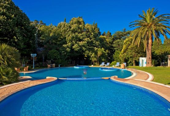 Rivijera Petrovac  Regiunea Muntenegru 