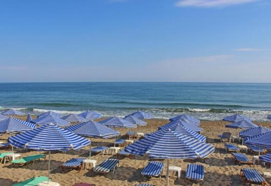 Seafront Apartments  Rethymno Grecia