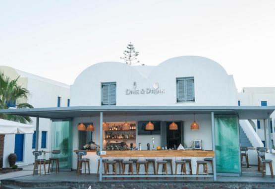 Scorpios Beach Hotel  Insula Santorini Grecia
