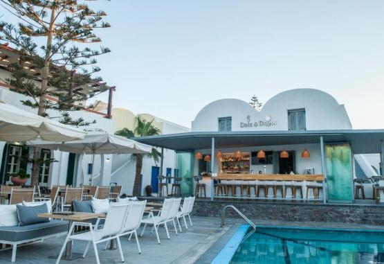 Scorpios Beach Hotel  Insula Santorini Grecia