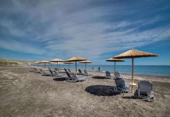 Scorpios Beach Hotel  Insula Santorini Grecia