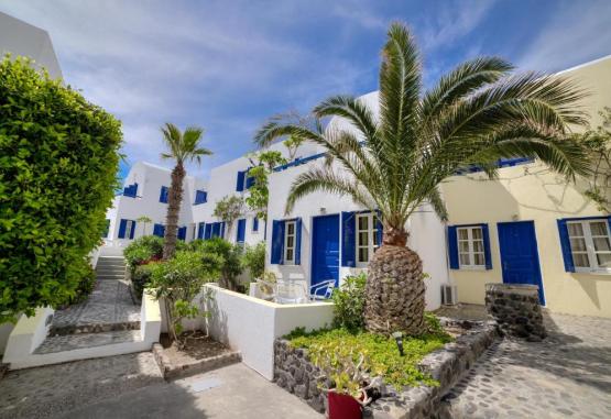 Scorpios Beach Hotel  Insula Santorini Grecia