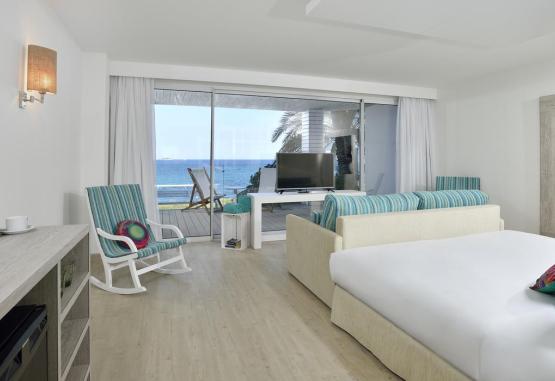 Sol Beach House Ibiza - Adults Only  Santa Eulalia Spania