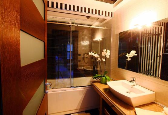 Partner  Vlore Regiunea Albania