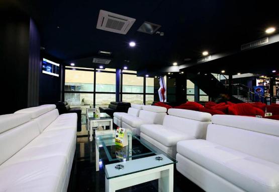 Partner  Vlore Regiunea Albania