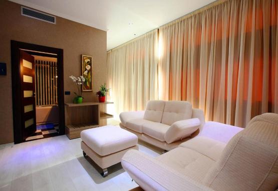 Partner  Vlore Regiunea Albania
