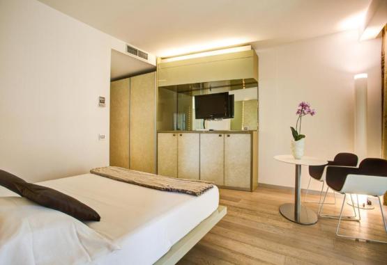 Premier & Suites Rimini Italia