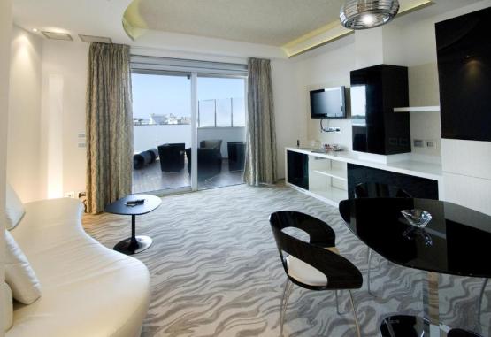 Premier & Suites Rimini Italia