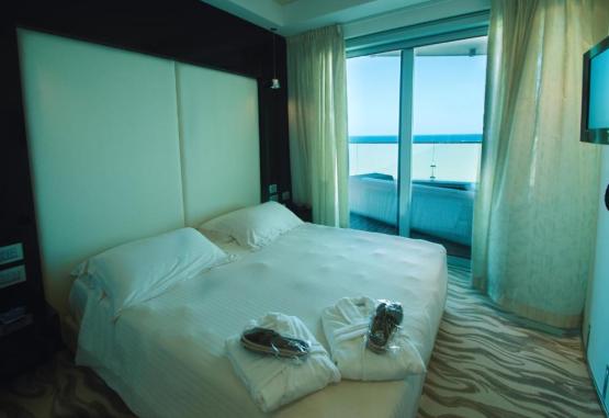 Premier & Suites Rimini Italia