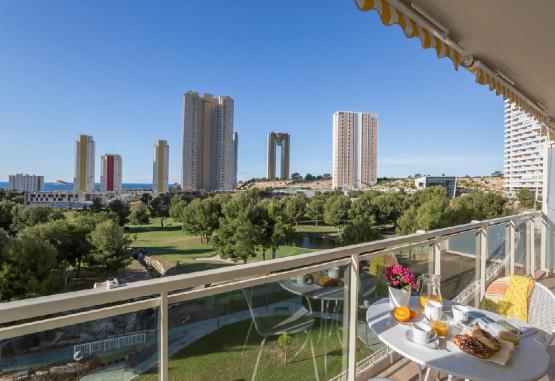 Pierre Vacances Benidorm Poniente 3 keys  Benidorm Spania