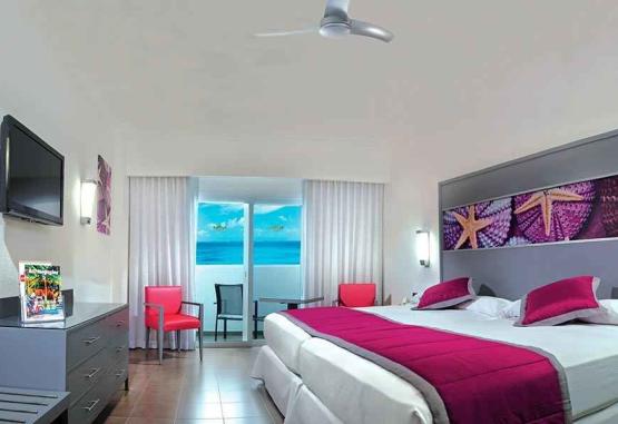 Riu Cancun (recomandat 4*)  Cancun si Riviera Maya Mexic