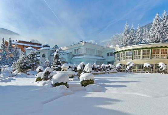 Salzburgerhof Wellness-, Golf- und Genießerhotel  Zell am See Austria