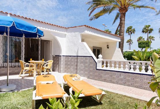 San Valentin and Terraflor Park  Playa del Ingles Spania