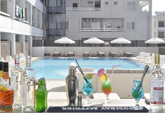 Sun Hall Hotel Larnaca Cipru