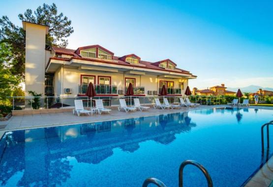 Sunshine Holiday Resort  Ovacik Turcia