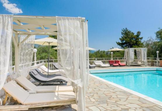 NEFELI HOTEL (Kommeno) (C)  Insula Corfu Grecia