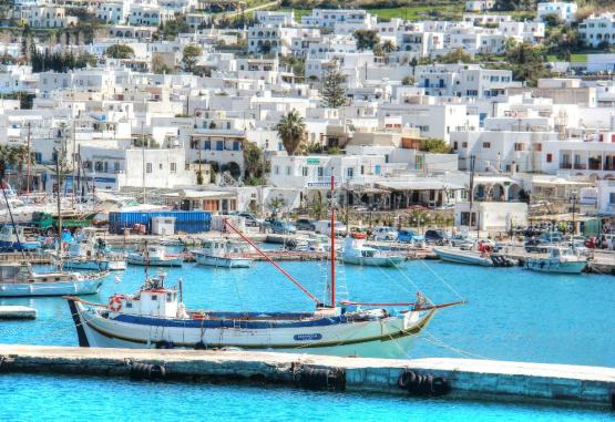 Periplu in Ciclade 4* (Mykonos-Paros-Naxos)  Insula Mykonos Grecia