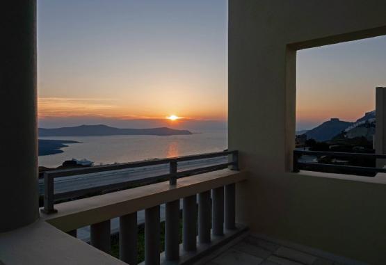 The Majestic Hotel (Fira - Santorini)  Insula Santorini Grecia