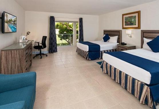 Time Out Hotel Christ Church Barbados