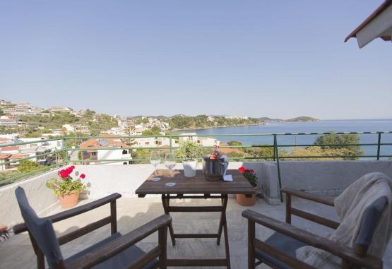 Tomato Beach Hotel  Skiathos Grecia