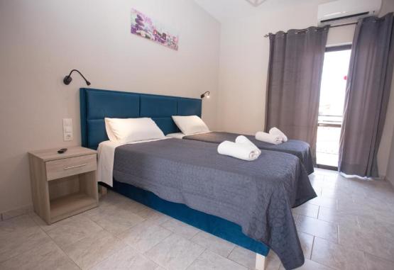 Dionissos Apartments  Insula Corfu Grecia