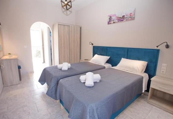 Dionissos Apartments  Insula Corfu Grecia