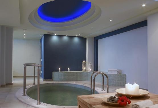 Venus Afroditi Beach and Spa   Insula Santorini Grecia