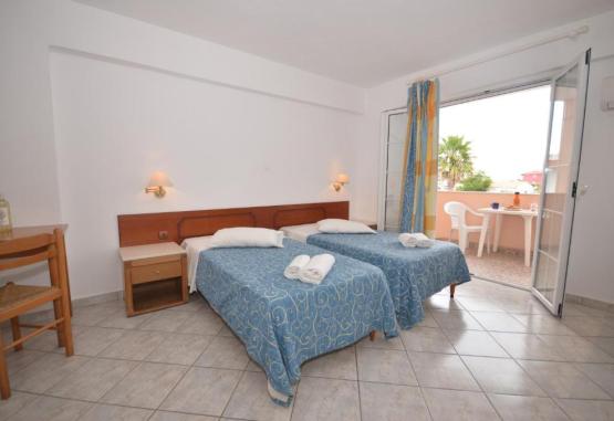 Anemona Beach Studios and Apartments  Insula Corfu Grecia