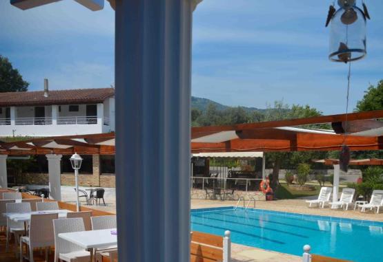 Aparthotel Katia Beach  Insula Corfu Grecia