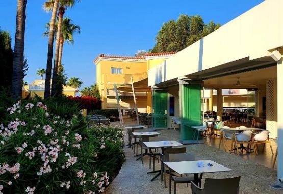 Malama Beach Holiday Village  Protaras Cipru