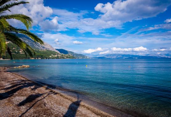 IPSOS DI MARE BEACH Insula Corfu Grecia