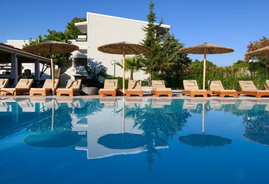Acharavi Mare Hotel Insula Corfu Grecia