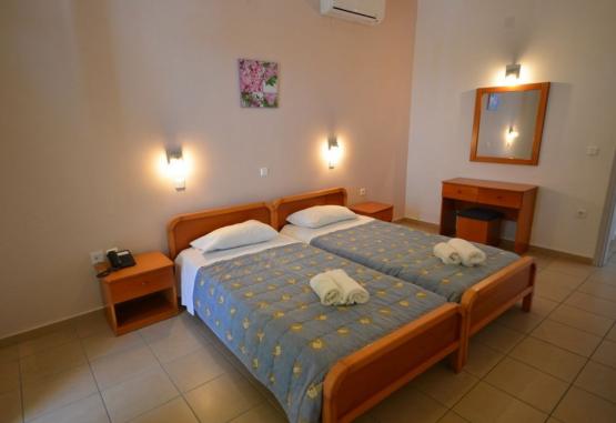 PARADISO APARTHOTEL Insula Corfu Grecia