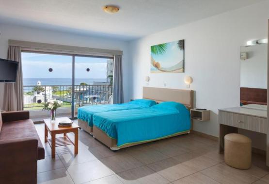 Penelope Beach Hotel APTS Protaras Cipru